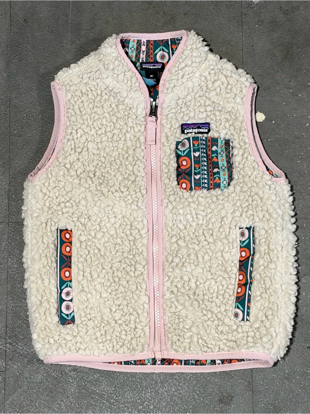 Patagonia Retro-X Kids Fleece Vest Size 3T Cream with Floral Trim Cozy Outdoor